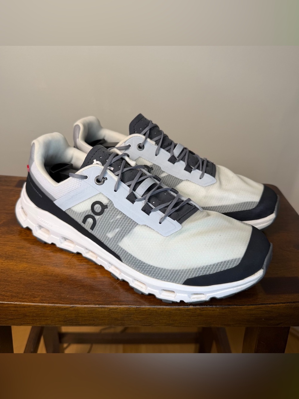 On Cloudvista Men’s Size 9 Glacier Black Trail Running Shoes 64.99059